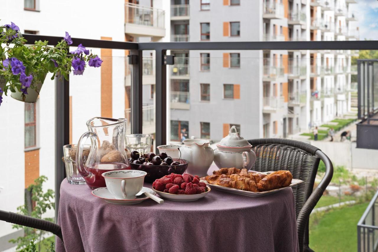 Granary Island Apartments Гданськ Екстер'єр фото