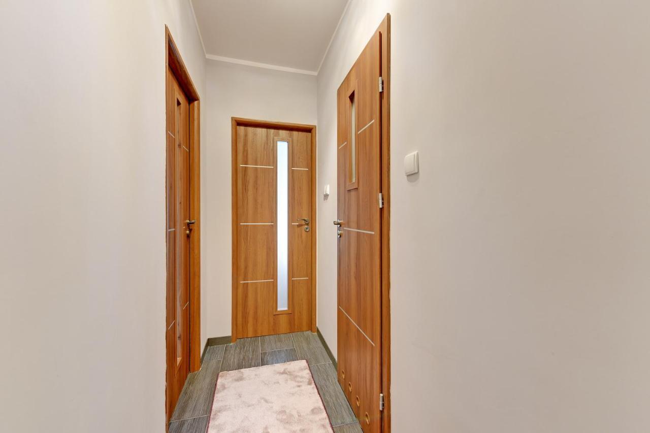 Granary Island Apartments Гданськ Екстер'єр фото
