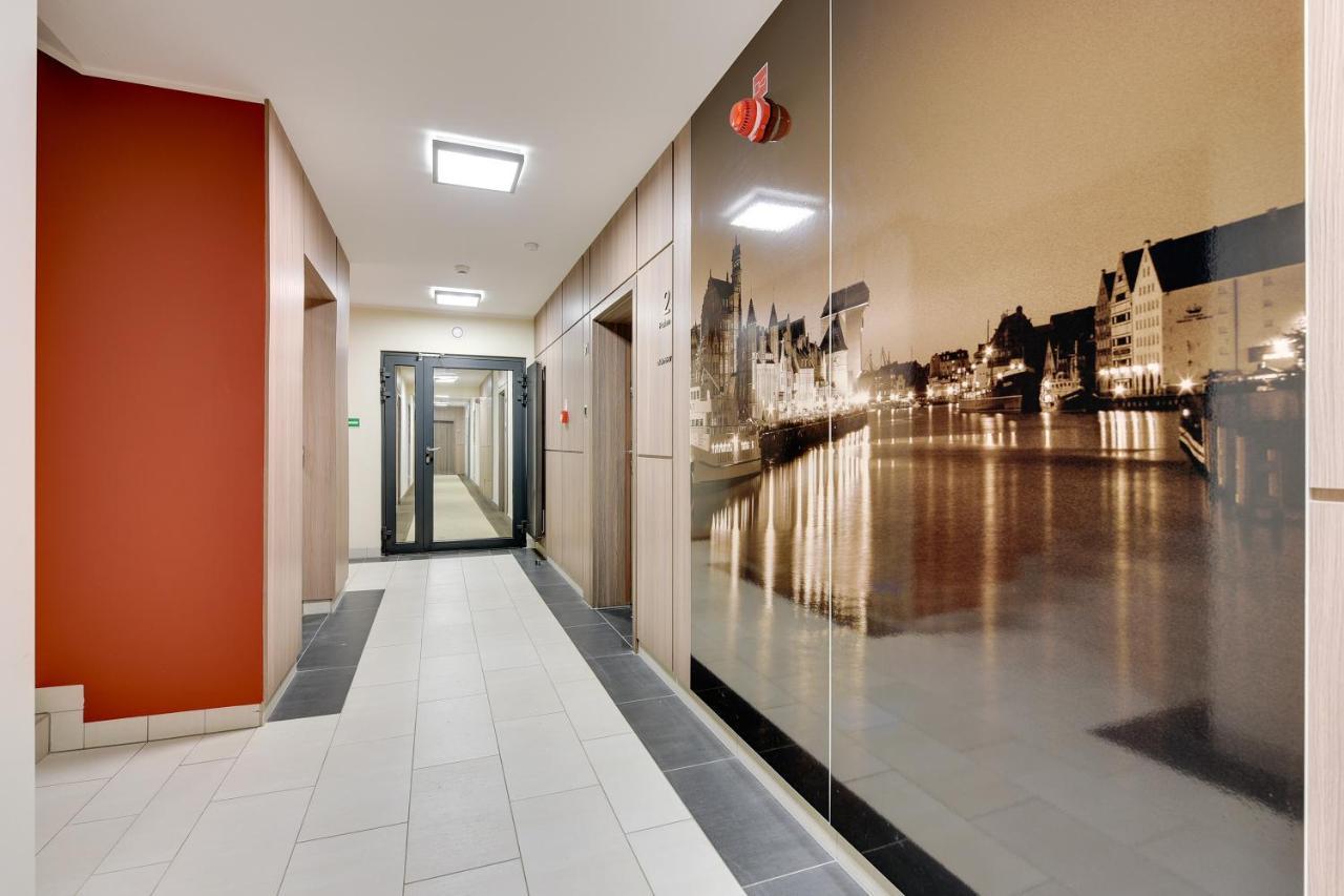 Granary Island Apartments Гданськ Екстер'єр фото