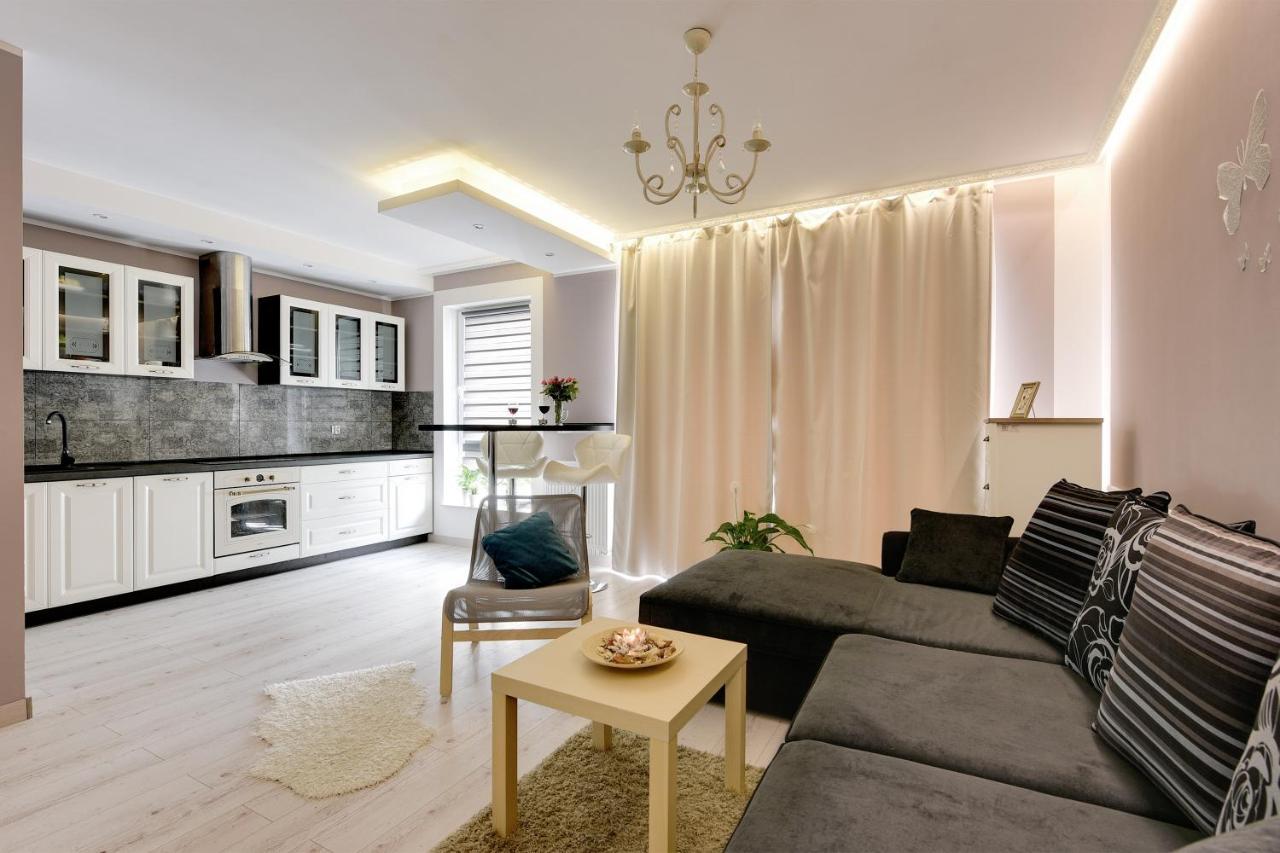 Granary Island Apartments Гданськ Екстер'єр фото