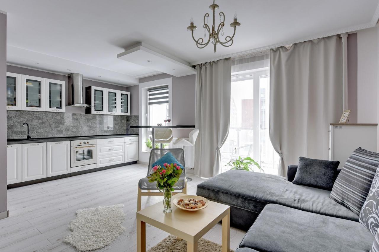 Granary Island Apartments Гданськ Екстер'єр фото